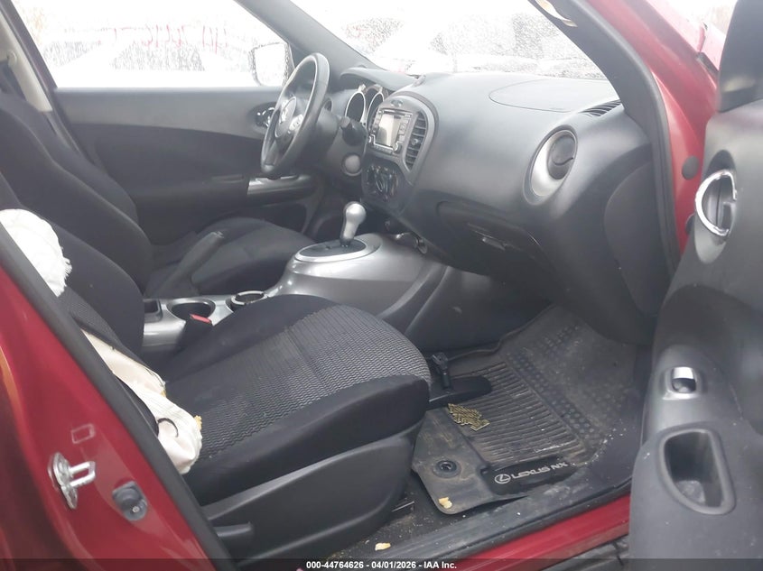 2015 Nissan Juke VIN JN8AF5MV1FT563933 IAAI salvage auction — LEFT & RIGHT, Original (Ohio), sold $275 on 2026-07-15 (photo 5)