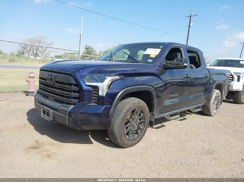 2025 Toyota Tundra VIN 5TFLA5DB9SX315831 IAAI salvage auction — Water/Flood, Salvage (Texas), sold $19,150 on 2026-06-09 (photo 2)