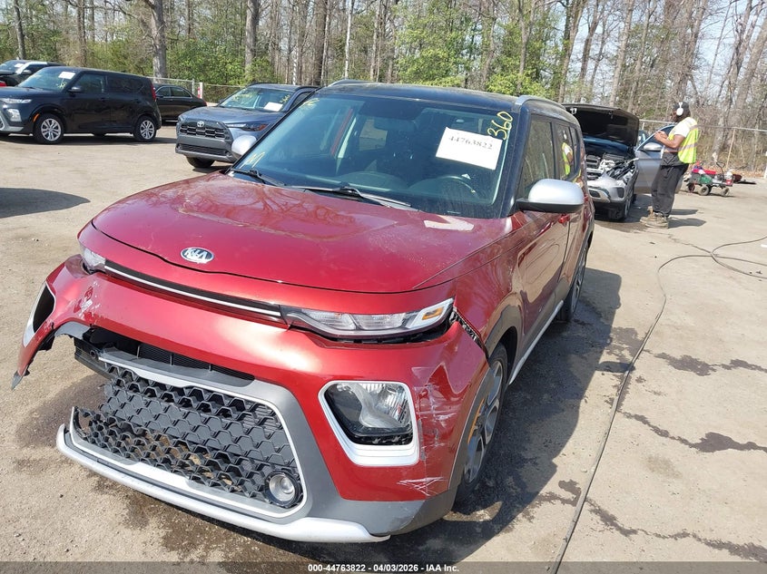 2020 Kia Soul VIN KNDJ23AU2L7036849 IAAI salvage auction — FRONT END, Wait Title, sold $2,450 on 2026-07-15 (photo 2)