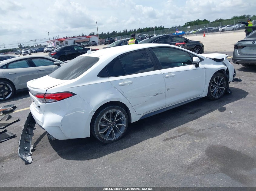 2022 Toyota Corolla VIN 5YFS4MCE8NP115681 IAAI salvage auction — FRONT & REAR, Certificate Of Destruction (Florida), sold $4,050 on 2026-07-24 (photo 4)