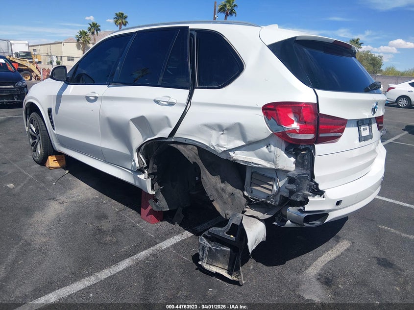 2014 BMW X5 VIN 5UXKR2C5XE0H32226 IAAI salvage auction — REAR END, Wait Title, sold $3,100 on 2026-07-17 (photo 3)