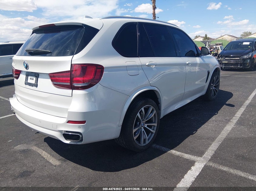 2014 BMW X5 VIN 5UXKR2C5XE0H32226 IAAI salvage auction — REAR END, Wait Title, sold $3,100 on 2026-07-17 (photo 4)