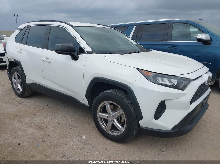 2019 Toyota Rav 4 VIN JTMH1RFV7KD508856 IAAI salvage auction — FRONT & REAR, Salvage (Texas), sold $7,250 on 2026-07-13 (photo 1)
