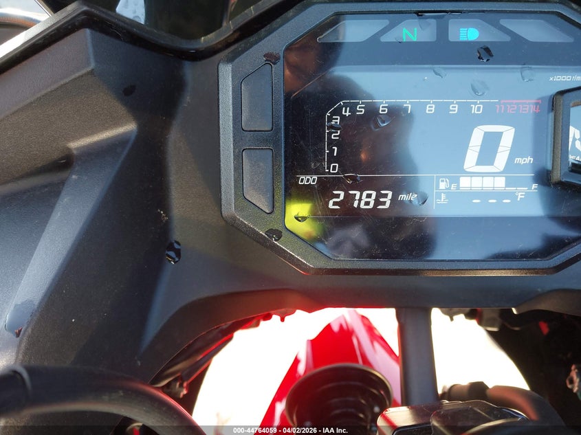 2025 Kawasaki Ninja VIN ML5EXGG1XSDA68453 IAAI salvage auction — LEFT & RIGHT, Wait Title, sold $2,150 on 2026-07-14 (photo 7)