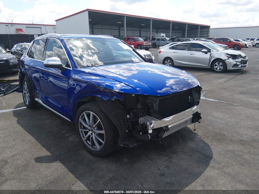 2022 Audi Sq5 VIN WA1B4AFY8N2042342 — IAAI salvage auction photo
