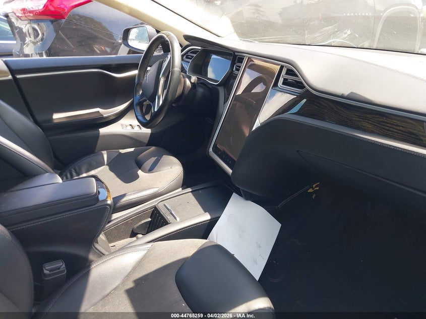 2016 Tesla Model s VIN 5YJSA1E41GF157376 IAAI salvage auction — FRONT END, Wait Title, sold $4,750 on 2026-07-15 (photo 5)