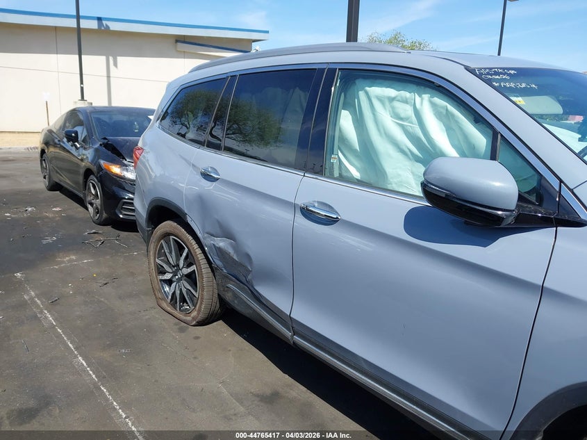 2022 Honda Pilot VIN 5FNYF5H64NB029131 IAAI salvage auction — SIDE, Wait Title, sold $13,550 on 2026-07-31 (photo 6)