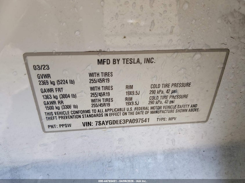 2023 Tesla Model y VIN 7SAYGDEE3PA097541 IAAI salvage auction — REAR END, Salvage Title, sold $7,900 on 2026-07-22 (photo 9)