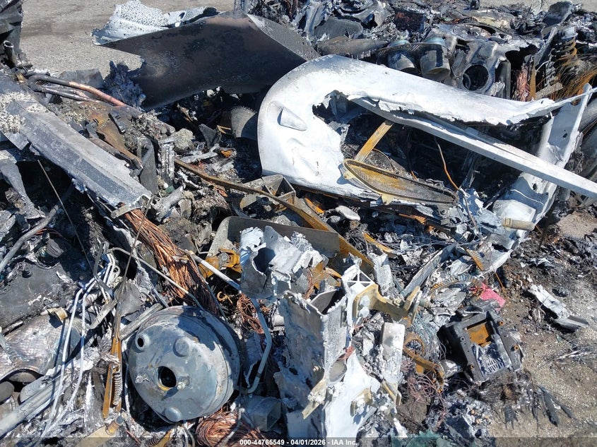 2016 Ferrari F12berlinetta VIN ZFF74UFA3G0213420 IAAI salvage auction — TOTAL BURN, Non-Repairable (California), sold $2,550 on 2026-07-21 (photo 9)