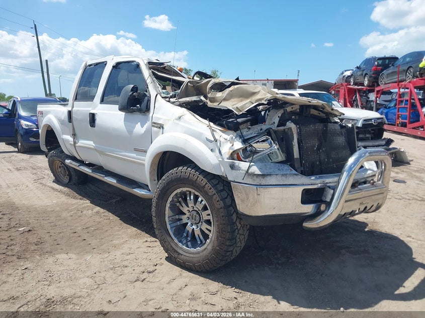 2005 Ford F250 VIN 1FTSW21P05EA03067 IAAI salvage auction — ROLLOVER, Rebuildable (Florida), sold $375 on 2026-07-09 (photo 1)