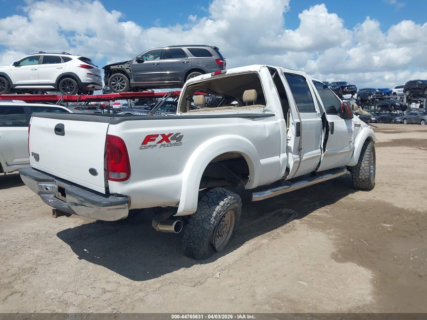 2005 Ford F250 VIN 1FTSW21P05EA03067 IAAI salvage auction — ROLLOVER, Rebuildable (Florida), sold $375 on 2026-07-09 (photo 4)