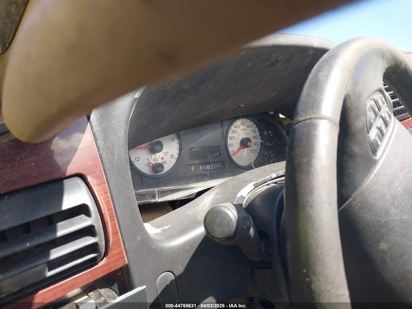 2005 Ford F250 VIN 1FTSW21P05EA03067 IAAI salvage auction — ROLLOVER, Rebuildable (Florida), sold $375 on 2026-07-09 (photo 7)