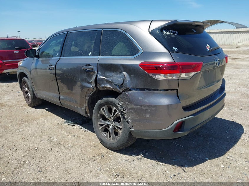 2019 Toyota Highlander VIN 5TDZARFH6KS044851 IAAI salvage auction — LEFT & RIGHT, Salvage (Texas), sold $6,800 on 2026-07-27 (photo 3)