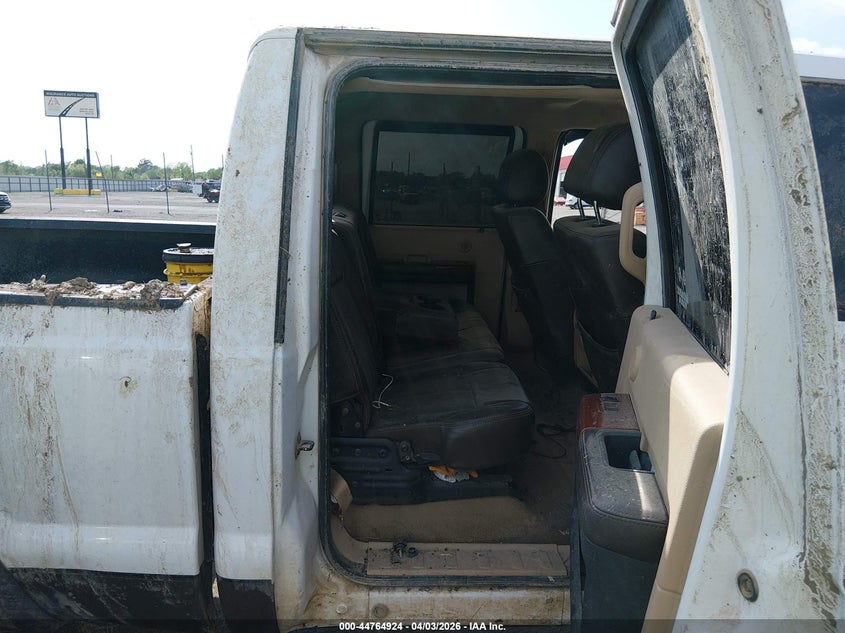 2016 Ford F250 VIN 1FT7W2BT4GEC38995 IAAI salvage auction — ROLLOVER, Wait Title, sold $7,400 on 2026-08-26 (photo 8)