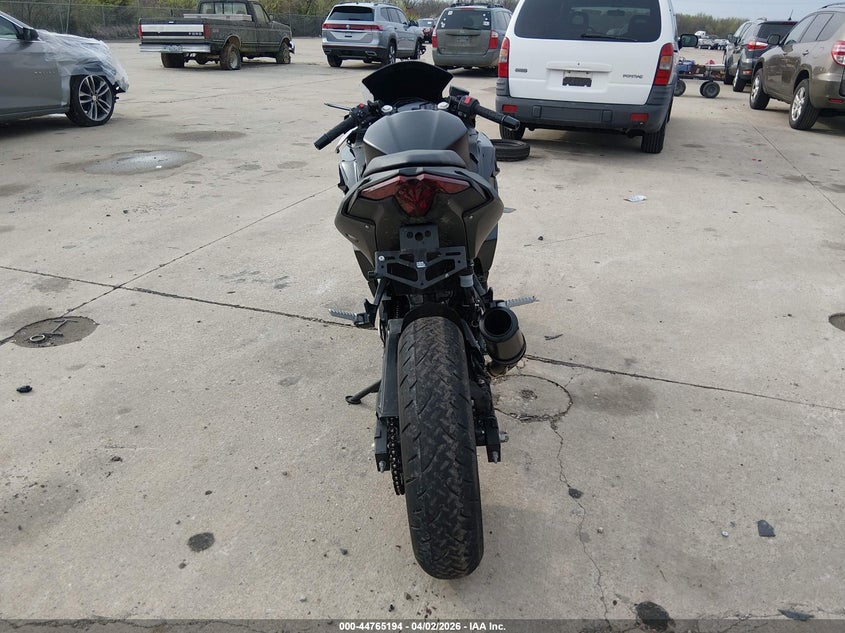 2026 Kawasaki Ninja VIN ML5EXGG10TDA80404 IAAI salvage auction — FRONT END, Wait Title, sold $1,700 on 2026-07-28 (photo 6)