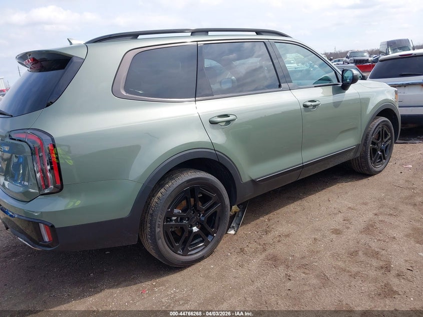 2025 Kia Telluride VIN 5XYP3DGC1SG634962 IAAI salvage auction — FRONT END, Wait Title, sold $17,300 on 2026-07-16 (photo 4)