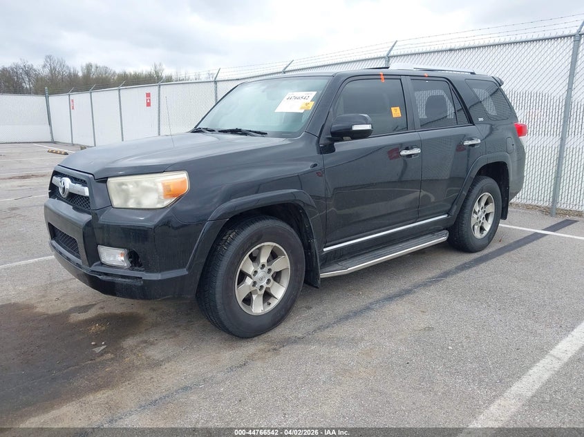 2011 Toyota 4runner VIN JTEZU5JR3B5032772 IAAI salvage auction — REAR END, Clear (Indiana), sold $4,900 on 2026-07-23 (photo 2)