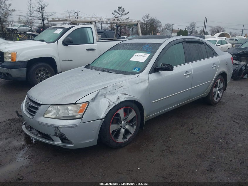 2010 Hyundai Sonata VIN 5NPEU4AC7AH620746 IAAI salvage auction — RIGHT FRONT, Salvage (New Jersey), sold $550 on 2026-07-20 (photo 2)