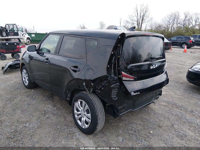 2025 Kia Soul VIN KNDJ23AU9S7949672 IAAI salvage auction — REAR END, Wait Title, sold $5,425 on 2026-07-14 (photo 3)