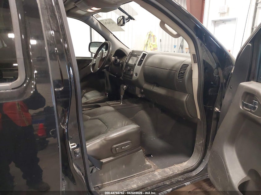 2019 Nissan Navara (frontier) VIN 1N6AD0EV5KN879009 IAAI salvage auction — LEFT SIDE, Wait Title, sold $6,600 on 2026-07-29 (photo 5)