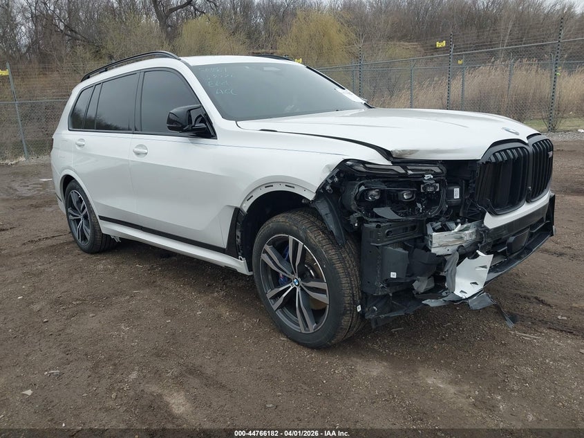 2024 BMW X7 VIN 5UX33EM09R9S86174 IAAI salvage auction — RIGHT FRONT, Salvage (Illinois), sold $44,500 on 2026-07-06 (photo 1)
