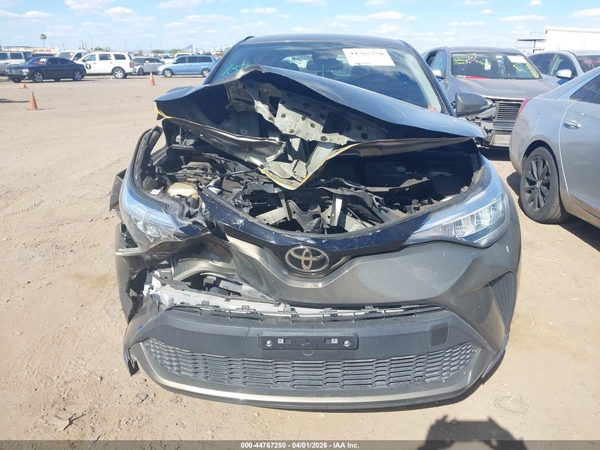 2021 Toyota C-hr VIN NMTKHMBX1MR136285 IAAI salvage auction — FRONT END, Wait Title, sold $5,350 on 2026-07-14 (photo 6)