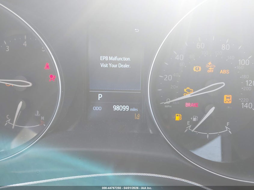 2021 Toyota C-hr VIN NMTKHMBX1MR136285 IAAI salvage auction — FRONT END, Wait Title, sold $5,350 on 2026-07-14 (photo 7)