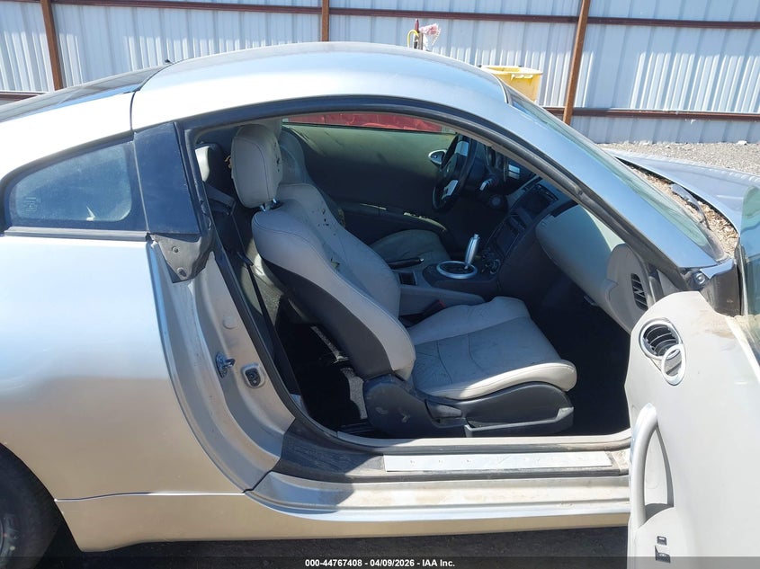2004 Nissan 350z VIN JN1AZ34D34T152922 IAAI salvage auction — LEFT & RIGHT, Salvage (Texas), sold $525 on 2026-07-28 (photo 5)