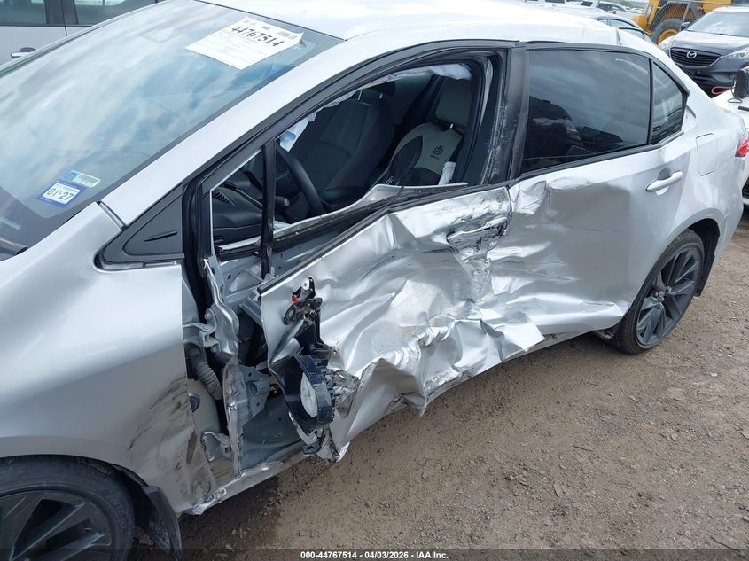 2023 Toyota Corolla VIN JTDBCMFE5P3009067 IAAI salvage auction — SIDE, Wait Title, sold $825 on 2026-07-28 (photo 6)