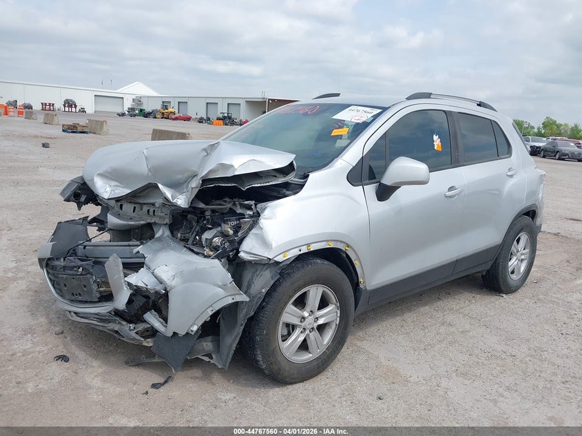 2021 Chevrolet Trax VIN KL7CJLSB5MB334123 IAAI salvage auction — FRONT END, Wait Title, sold $600 on 2026-07-08 (photo 2)