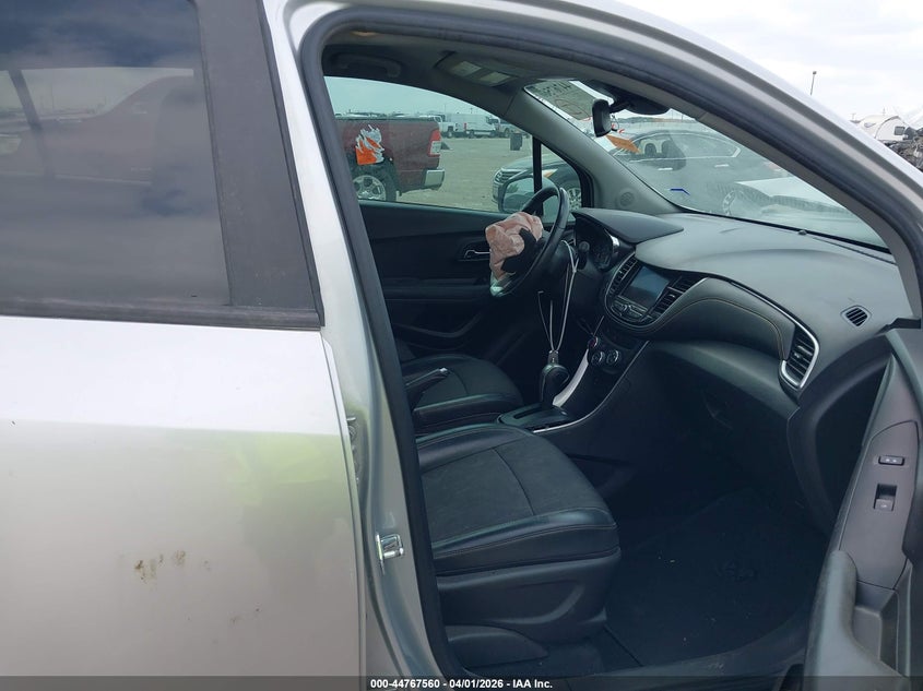 2021 Chevrolet Trax VIN KL7CJLSB5MB334123 IAAI salvage auction — FRONT END, Wait Title, sold $600 on 2026-07-08 (photo 5)