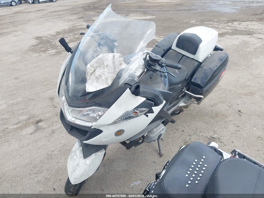 2011 BMW R 1200 VIN WB1044009BZW19462 IAAI salvage auction — THEFT, Salvage (California), sold $1,450 on 2026-07-28 (photo 2)