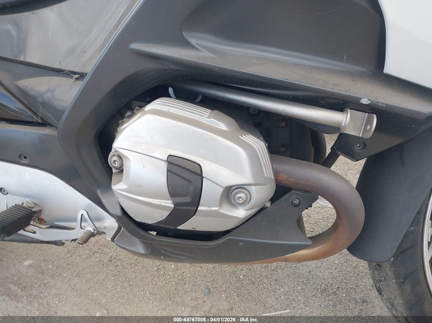 2011 BMW R 1200 VIN WB1044009BZW19462 IAAI salvage auction — THEFT, Salvage (California), sold $1,450 on 2026-07-28 (photo 8)