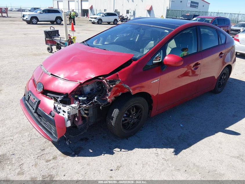 2015 Toyota Prius VIN JTDKN3DU9F1957979 IAAI salvage auction — FRONT END, Wait Title, sold $1,175 on 2026-07-17 (photo 2)