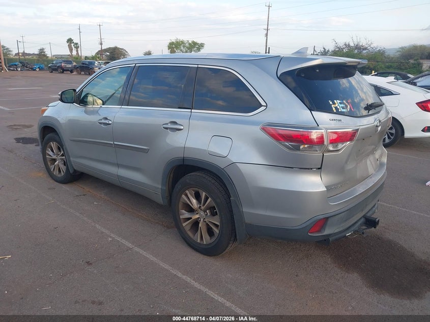 2015 Toyota Highlander VIN 5TDJKRFH0FS186919 IAAI salvage auction — REAR END, Salvage (Hawaii), sold $5,400 on 2026-07-14 (photo 3)