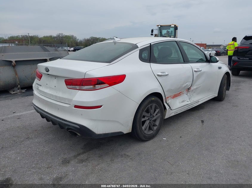 2020 Kia Optima VIN 5XXGT4L39LG451918 IAAI salvage auction — RIGHT SIDE, Salvage (Illinois), sold $2,100 on 2026-07-07 (photo 4)
