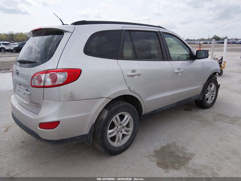 2012 Hyundai Santa fe VIN 5XYZGDAB7CG108768 IAAI salvage auction — FRONT END, Wait Title, sold $1,300 on 2026-07-31 (photo 4)