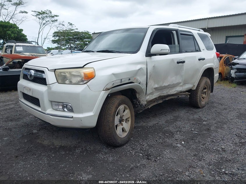 2013 Toyota 4runner VIN JTEBU5JR6D5140565 IAAI salvage auction — SIDE, Clear (Hawaii), sold $3,675 on 2026-07-14 (photo 2)