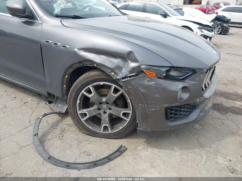 2017 Maserati Levante VIN ZN661XUA6HX245552 IAAI salvage auction — ALL OVER, Salvage (Alabama), sold $2,350 on 2026-07-29 (photo 6)
