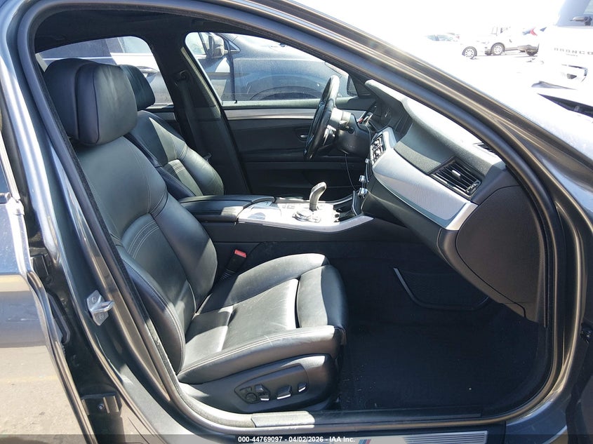 2016 BMW 5er VIN WBA5B3C50GG253553 IAAI salvage auction — LEFT REAR, Salvage (Colorado), sold $6,150 on 2026-07-14 (photo 5)