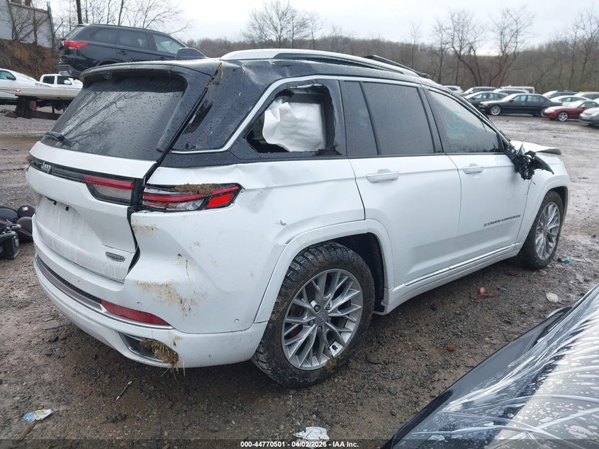 2024 Jeep Grand cherokee VIN 1C4RJHEG3R8954281 IAAI salvage auction — ROLLOVER, Salvage (Pennsylvania), sold $4,100 on 2026-08-01 (photo 4)