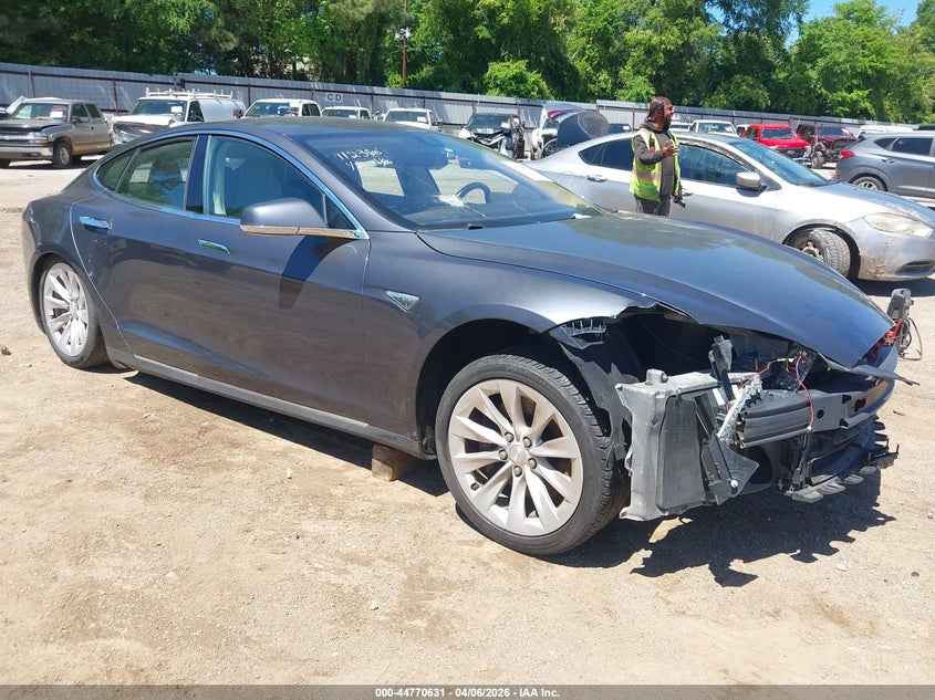 2015 Tesla Model s VIN 5YJSA1H12FFP74396 IAAI salvage auction — FRONT END, Wait Title, sold $2,500 on 2026-07-11 (photo 1)