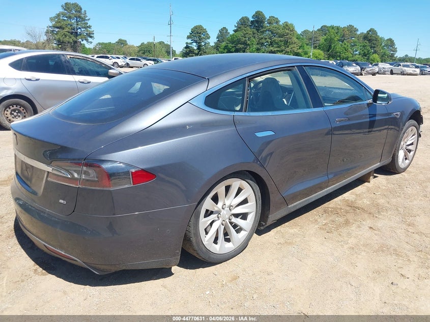 2015 Tesla Model s VIN 5YJSA1H12FFP74396 IAAI salvage auction — FRONT END, Wait Title, sold $2,500 on 2026-07-11 (photo 4)