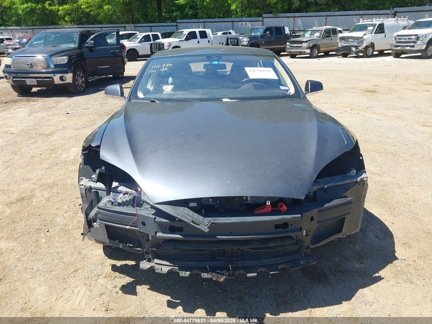 2015 Tesla Model s VIN 5YJSA1H12FFP74396 IAAI salvage auction — FRONT END, Wait Title, sold $2,500 on 2026-07-11 (photo 6)