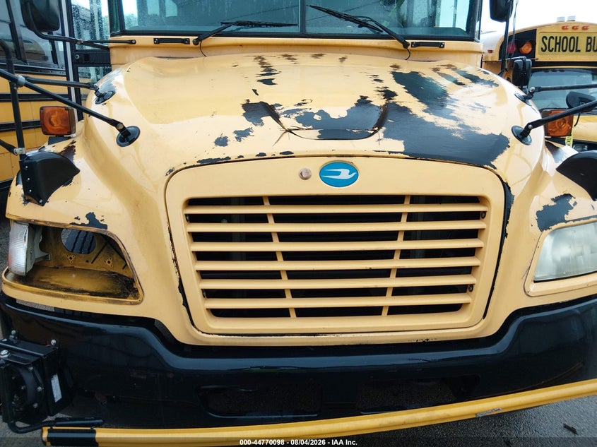 2011 Blue bird School bus / transit bus VIN 1BAKACPH1BF280010 IAAI salvage auction — NORMAL WEAR, Clear (Georgia), sold $825 on 2026-08-26 (photo 6)