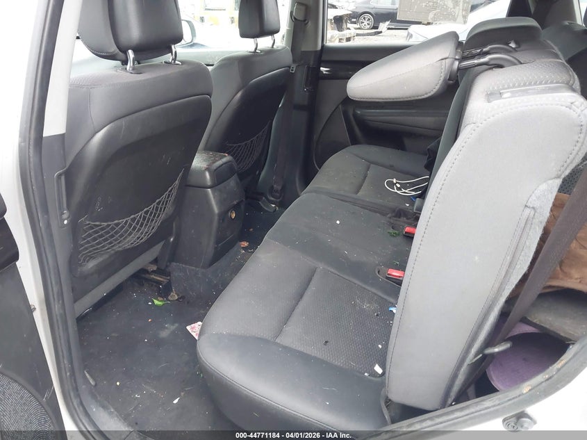 2011 Kia Sorento VIN 5XYKTDA20BG074362 IAAI salvage auction — FRONT END, Mv-907A (New York), sold $25 on 2026-07-28 (photo 8)