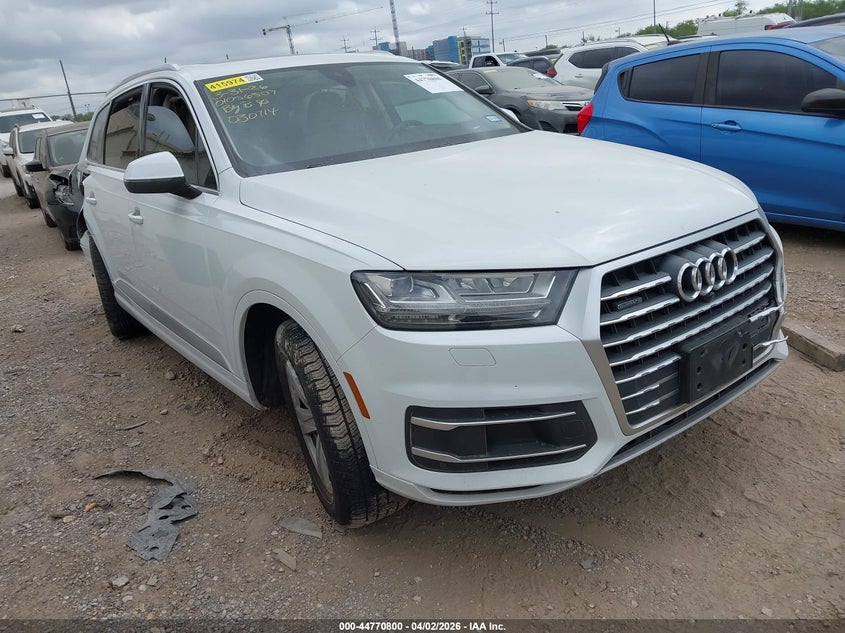 2019 Audi Q7 VIN WA1LHAF73KD030714 IAAI salvage auction — THEFT, Original (Texas), sold $3,700 on 2026-07-06 (photo 1)