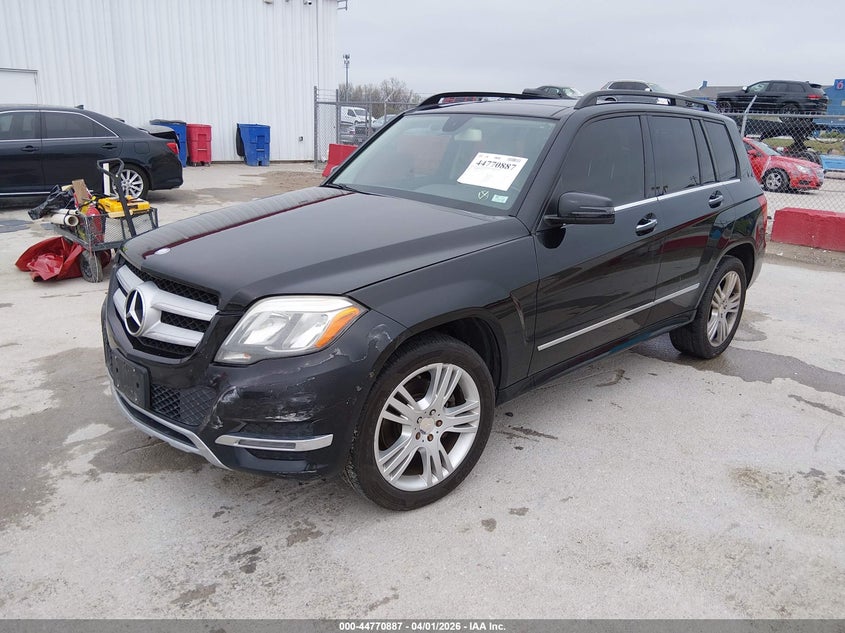 2015 Mercedes-benz Glk-klasse VIN WDCGG5HB2FG355212 IAAI salvage auction — FRONT END, Wait Title, sold $3,900 on 2026-07-11 (photo 2)