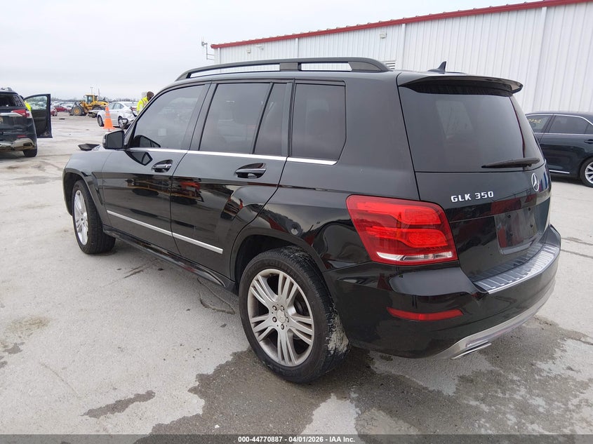 2015 Mercedes-benz Glk-klasse VIN WDCGG5HB2FG355212 IAAI salvage auction — FRONT END, Wait Title, sold $3,900 on 2026-07-11 (photo 3)