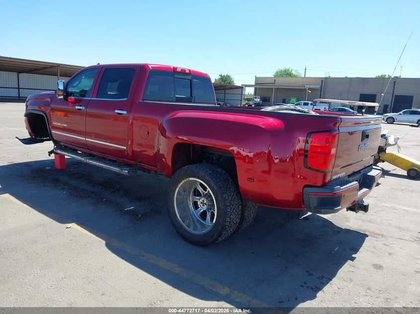 2018 Gmc SIERRA VIN 1GT42YEY6JF225420 IAAI salvage auction — SIDE, Wait Title, sold $8,000 on 2026-08-19 (photo 3)